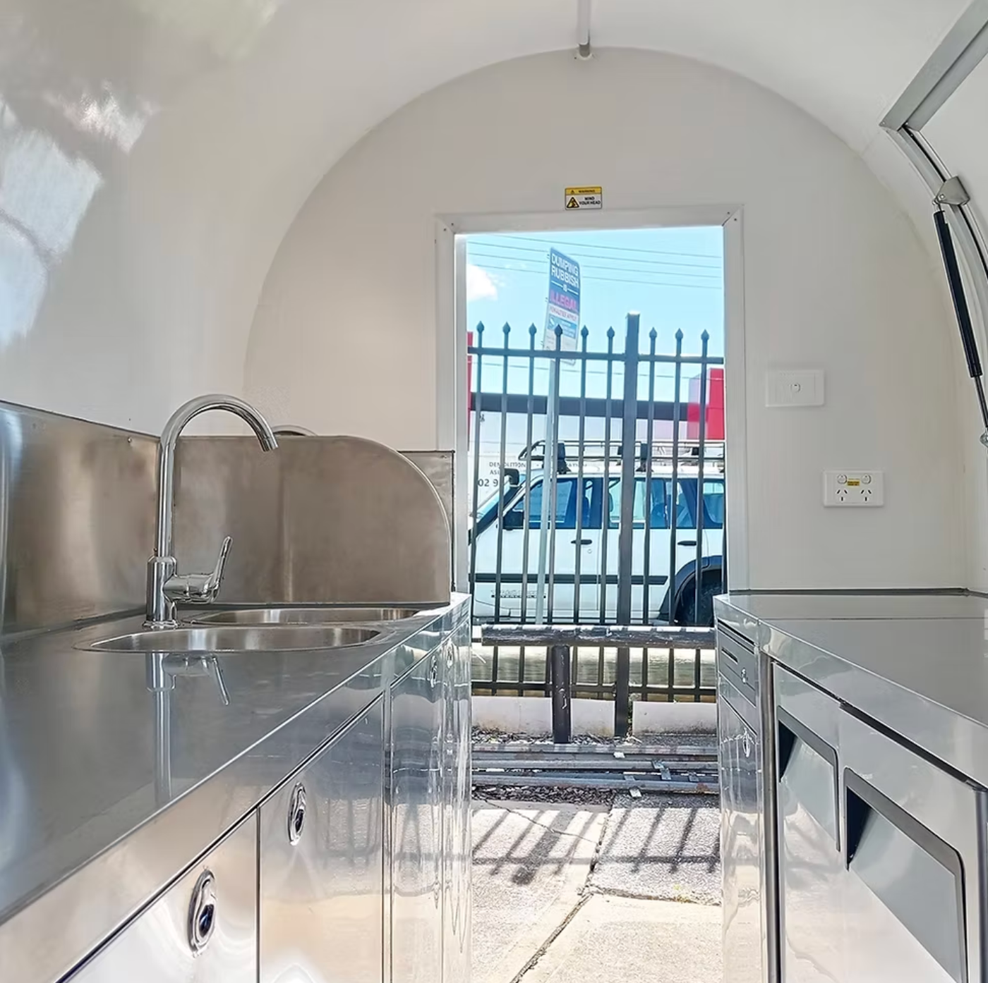 Mobile Kitchen Trailer 3m – Single Axle - Image 3