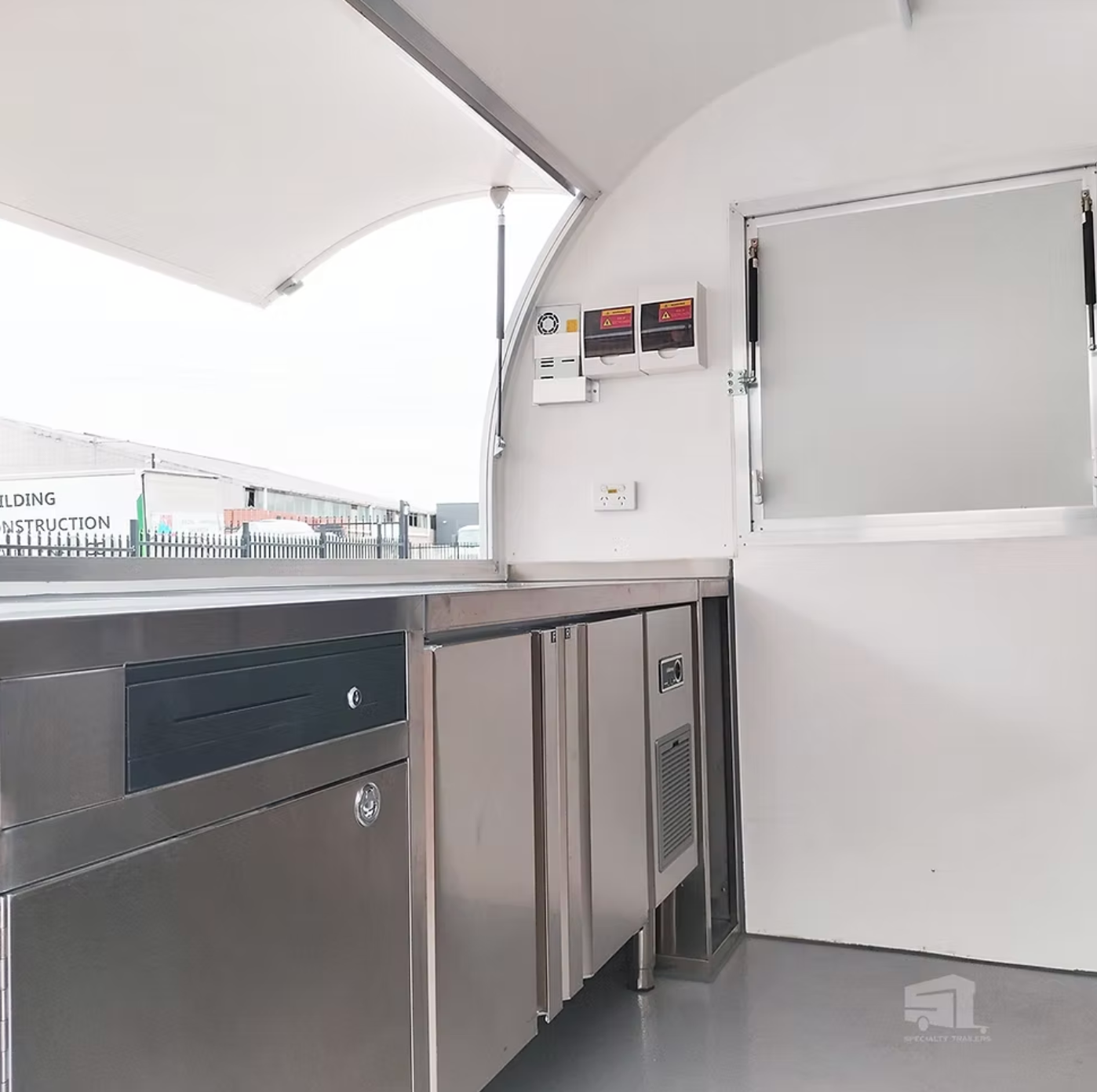 Mobile Kitchen Trailer 3m – Single Axle - Image 9